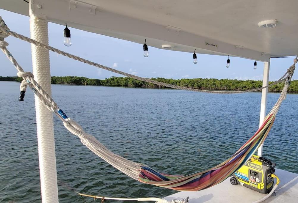 فندق Beautiful Houseboat In كي وست المظهر الخارجي الصورة